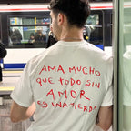 CAMISETA AMA MUCHO